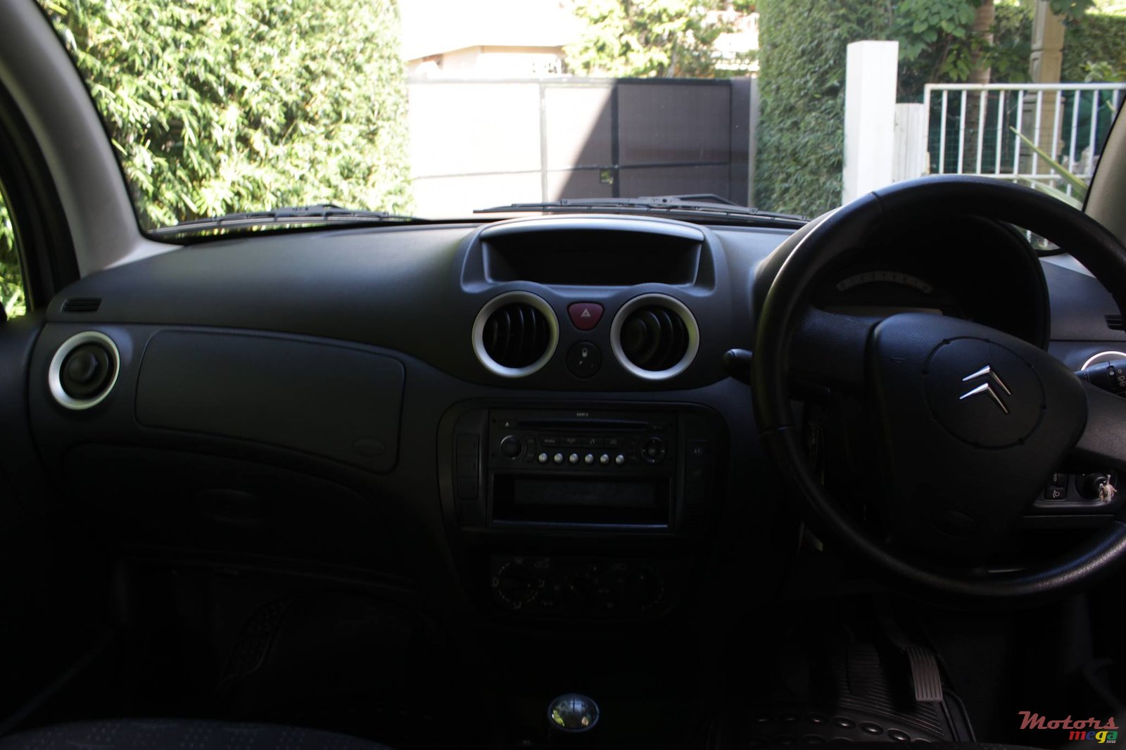 2008' Citroen C3 photo #4