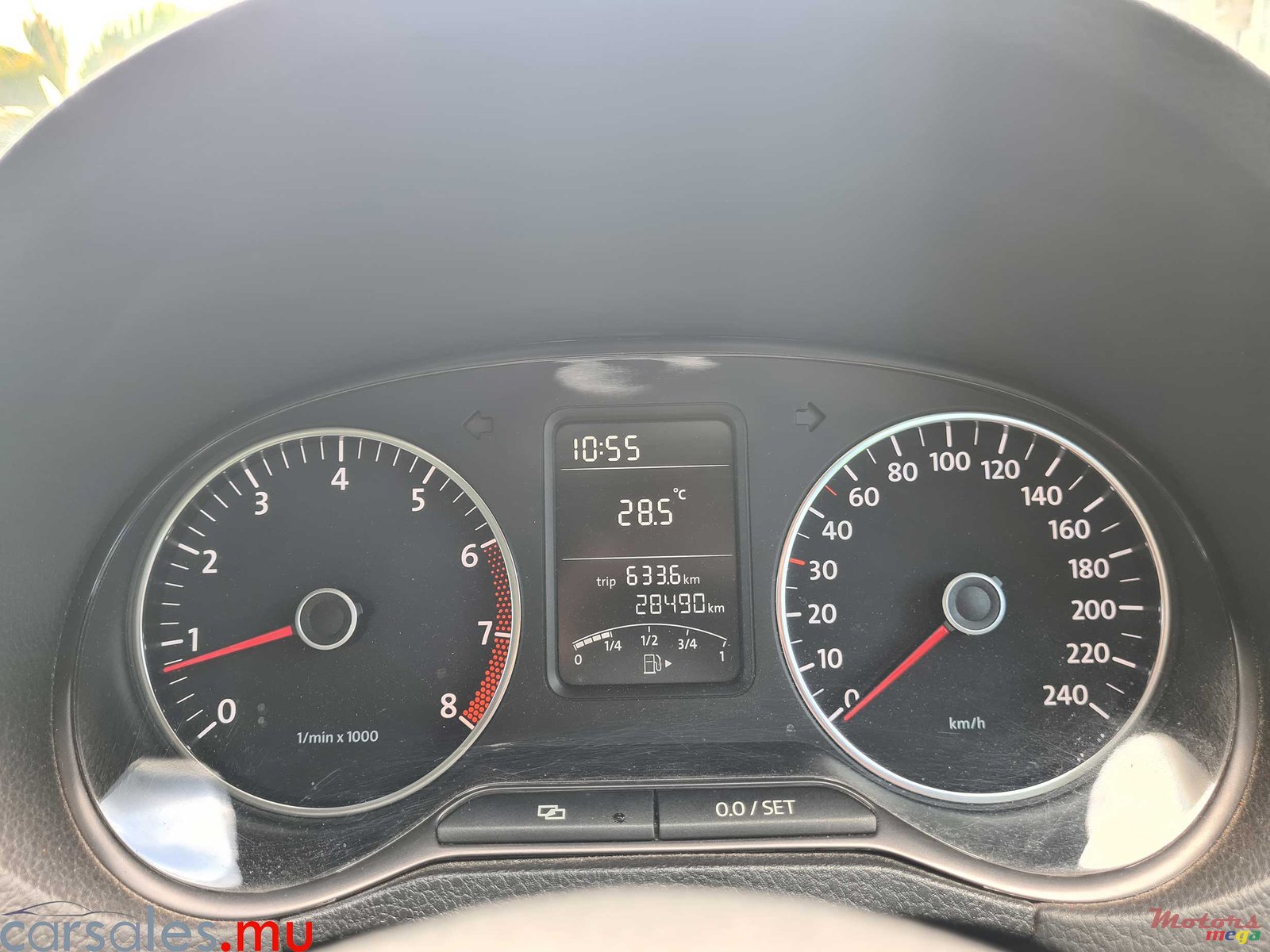 2012' Volkswagen Polo 1.4 FSI photo #7