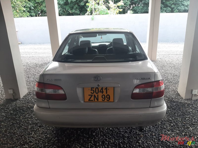 1999' Toyota Corolla photo #3