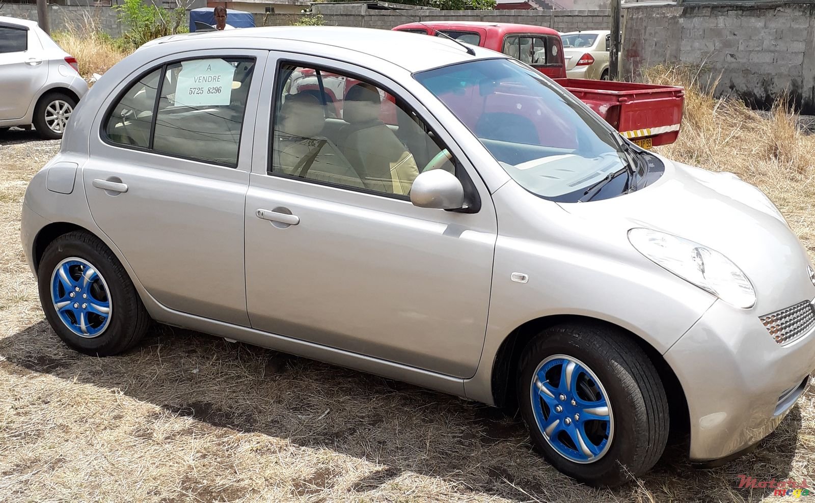 2003' Nissan AK12 Full Option photo #3