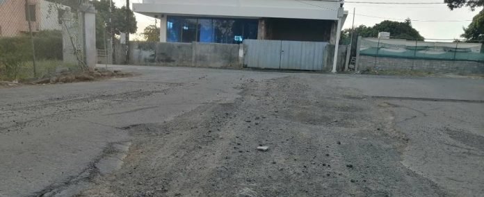 Rose-Hill : les routes principales se dégradent rapidement, selon le député Nagalingum