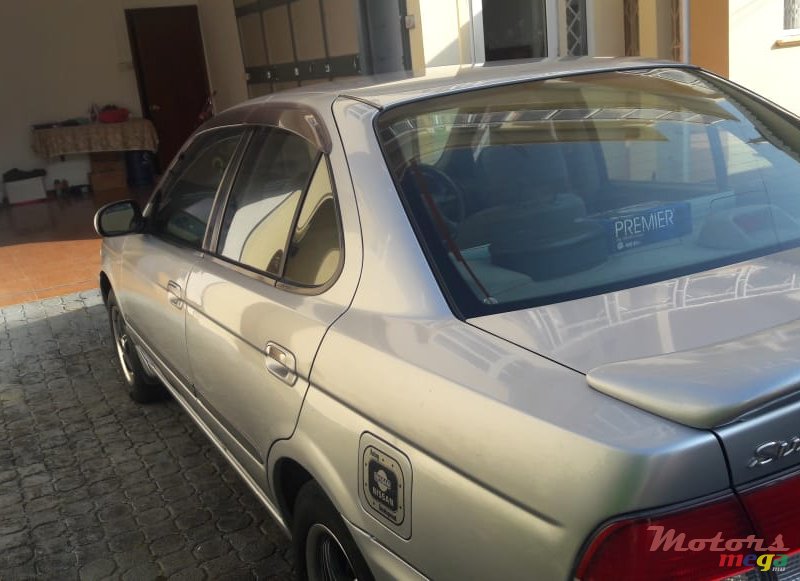 1998' Nissan Sunny photo #2