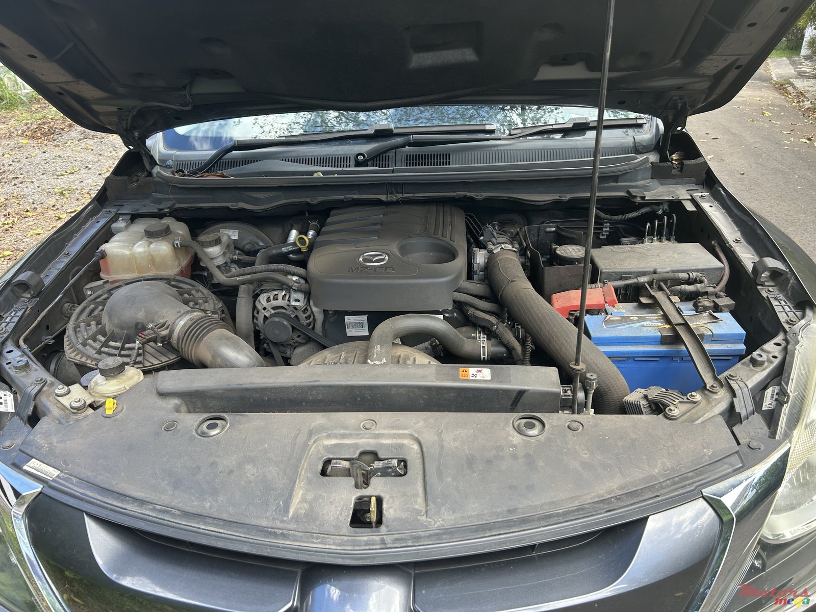 2017' Mazda BT-50 double cabine photo #7