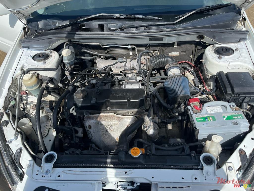 2006' Mitsubishi Lancer photo #5