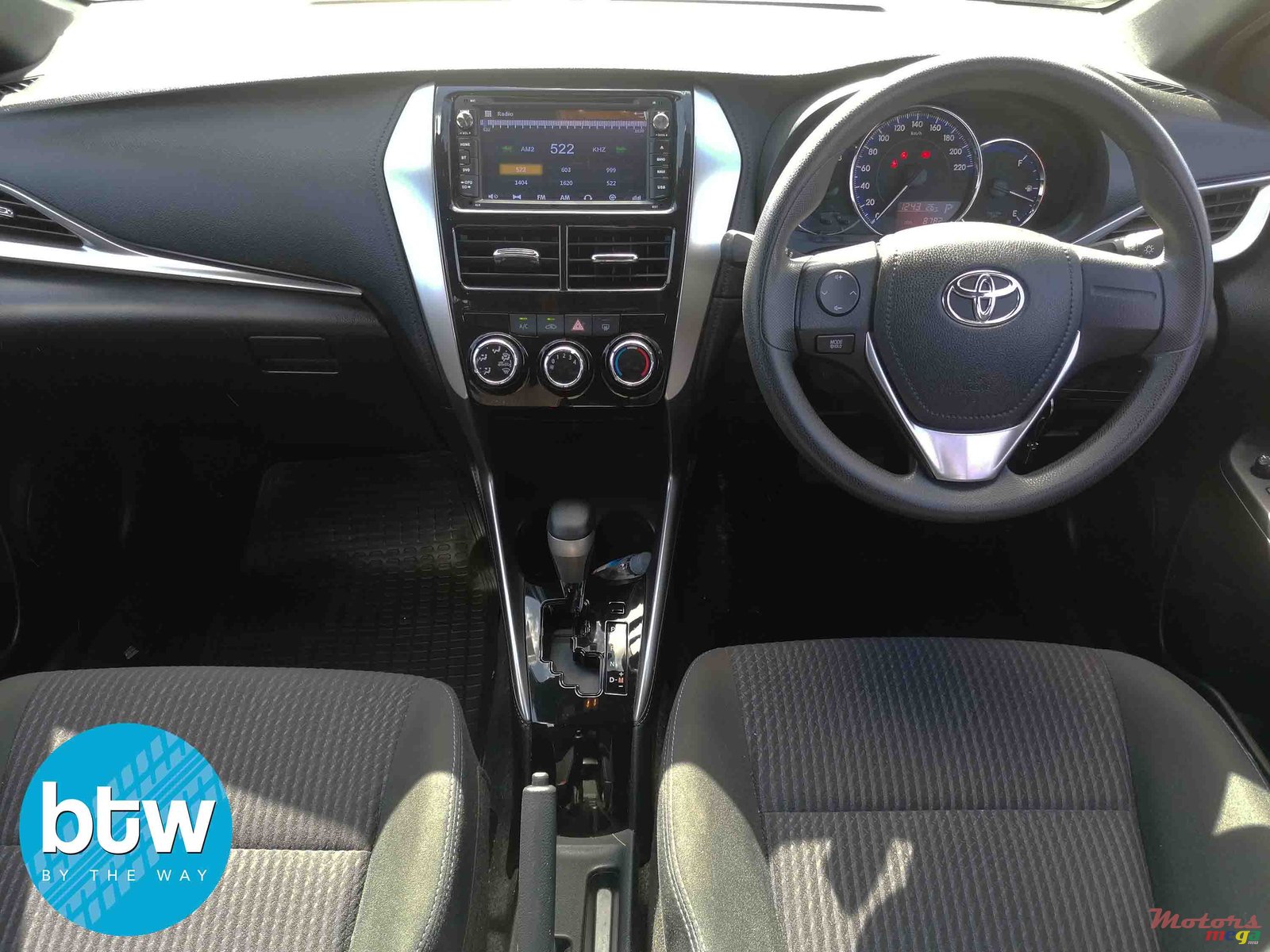 2019' Toyota Yaris photo #6