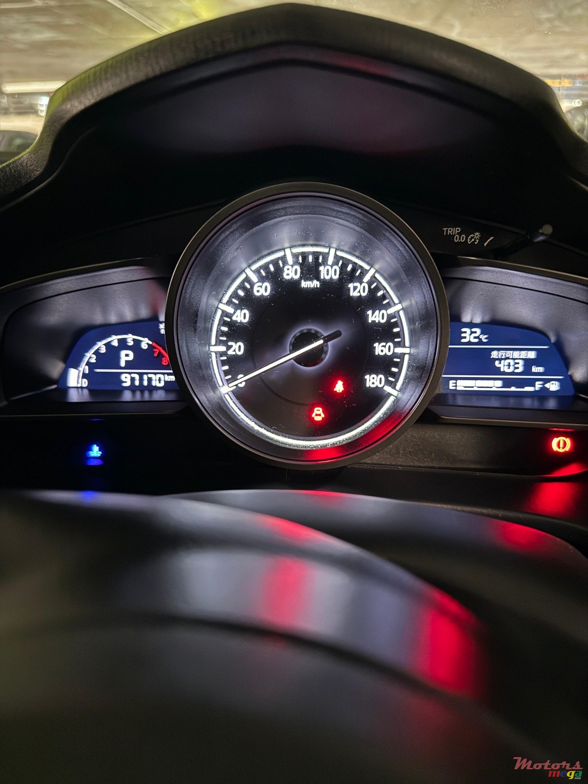 2017' Mazda Axela photo #7
