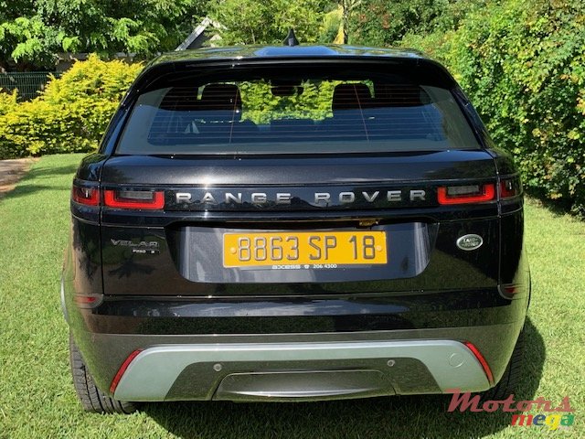 2018' Land Rover Range Rover Velar photo #2