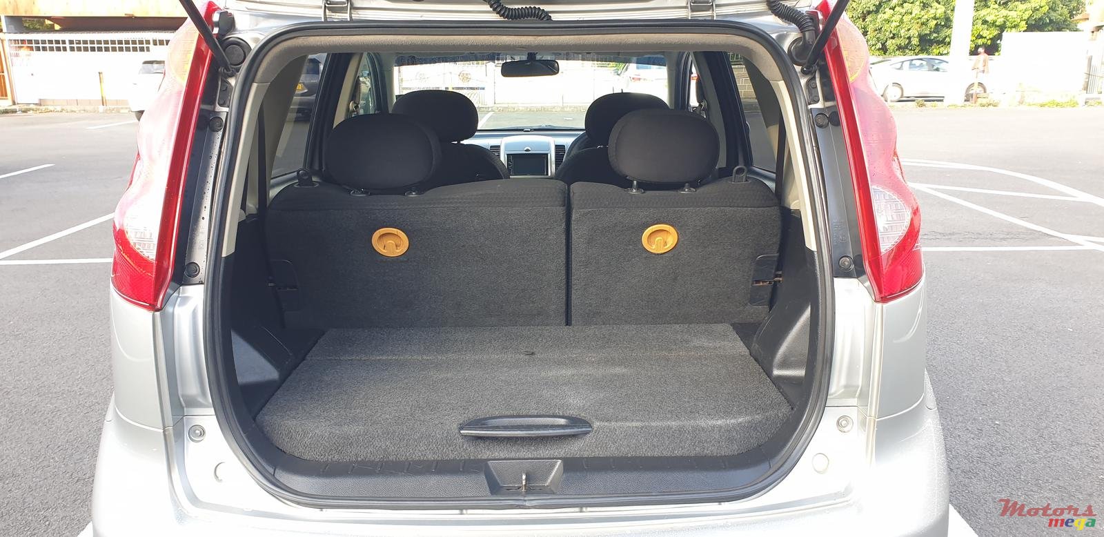 2007' Nissan Note photo #6