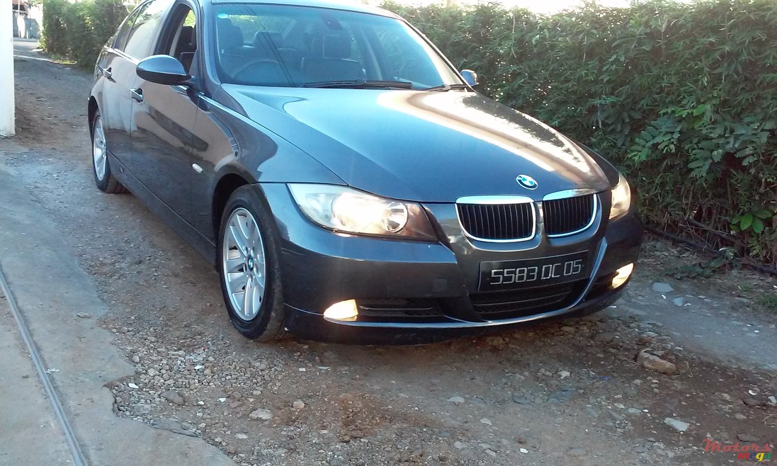 2005' BMW 320 Turbo diesel photo #1