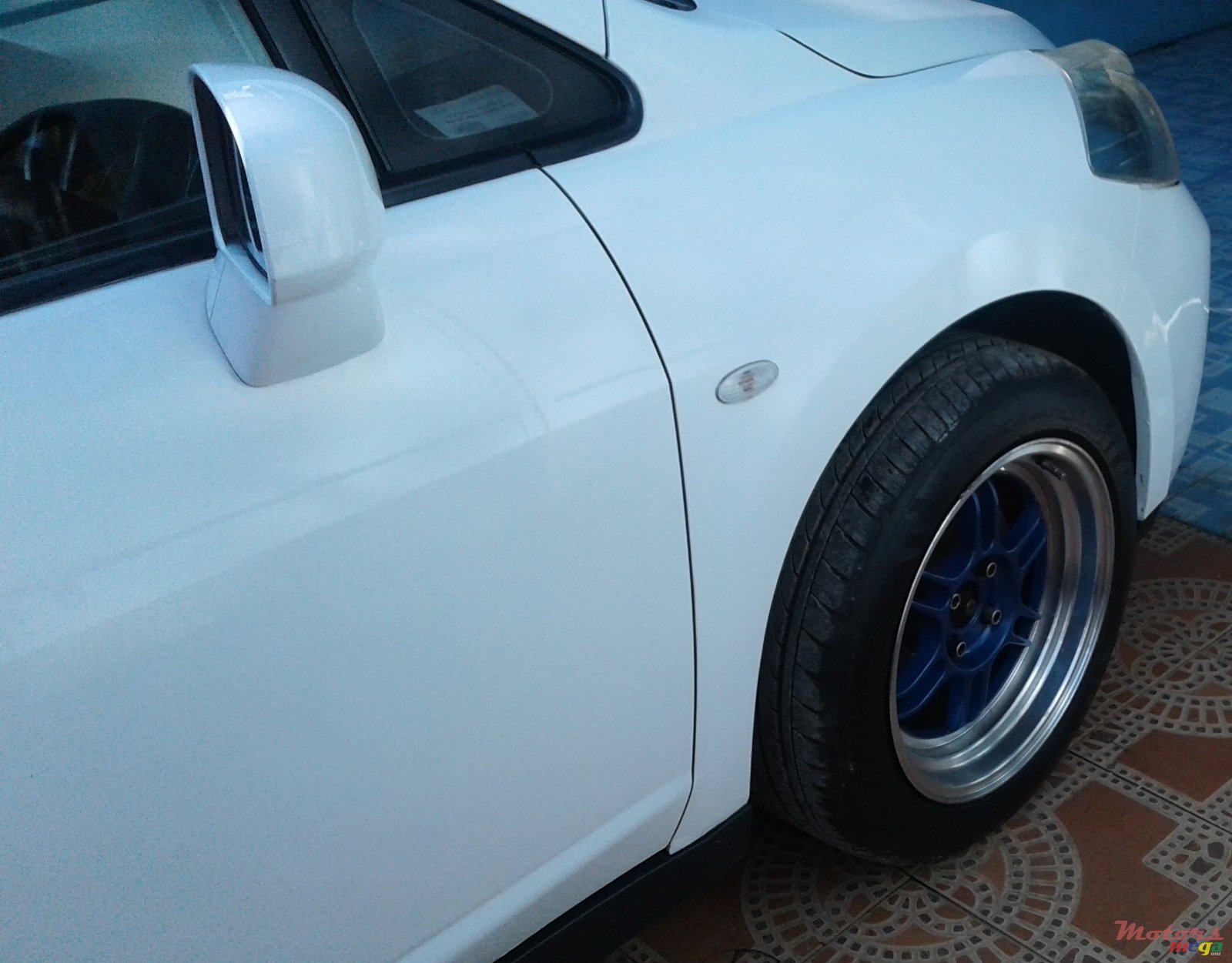 2008' Nissan Tiida photo #1