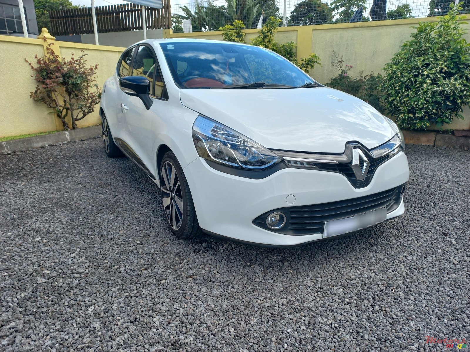 2014' Renault Clio CLIO 4 DYNAMIQUE photo #4