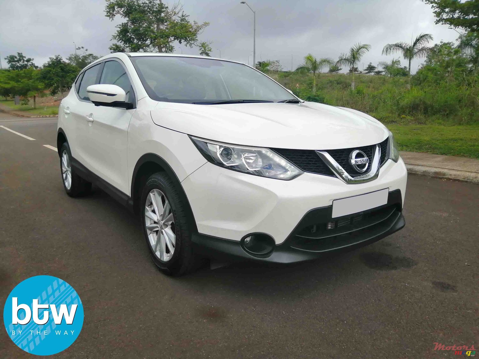 2015' Nissan Qashqai photo #1