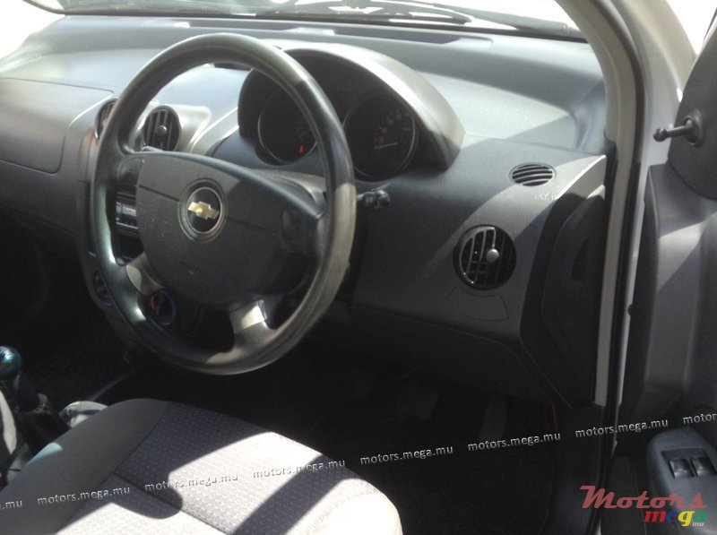 2008' Chevrolet Aveo photo #4