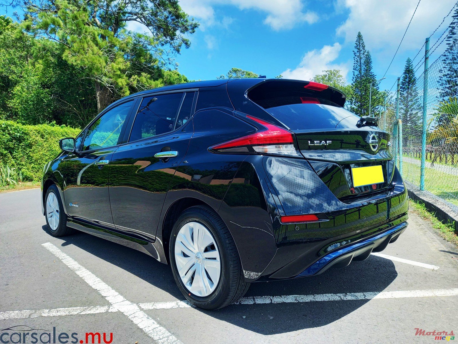 2021' Nissan Leaf X Zero Emission photo #3