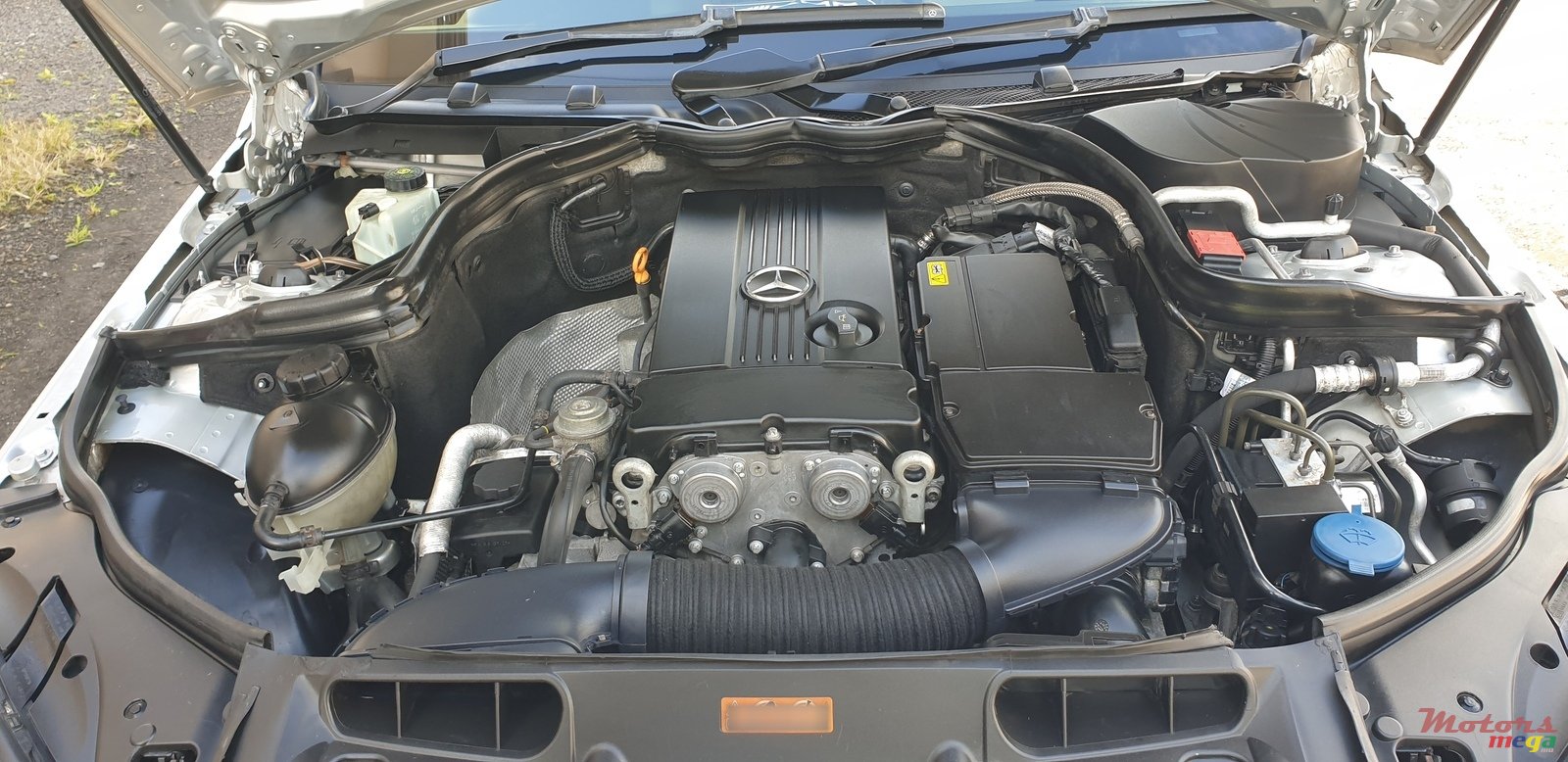 2010' Mercedes-Benz C 180 AMG photo #6