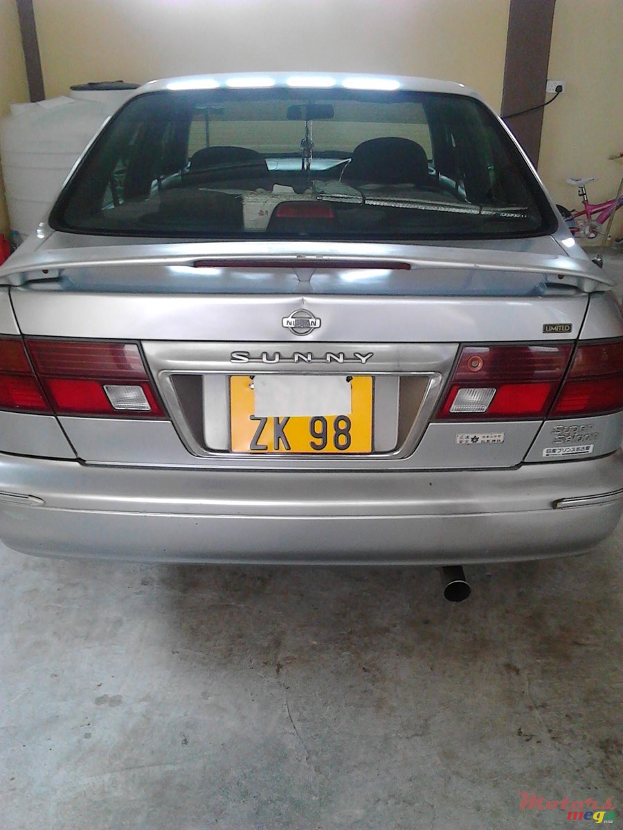 1998' Nissan photo #4