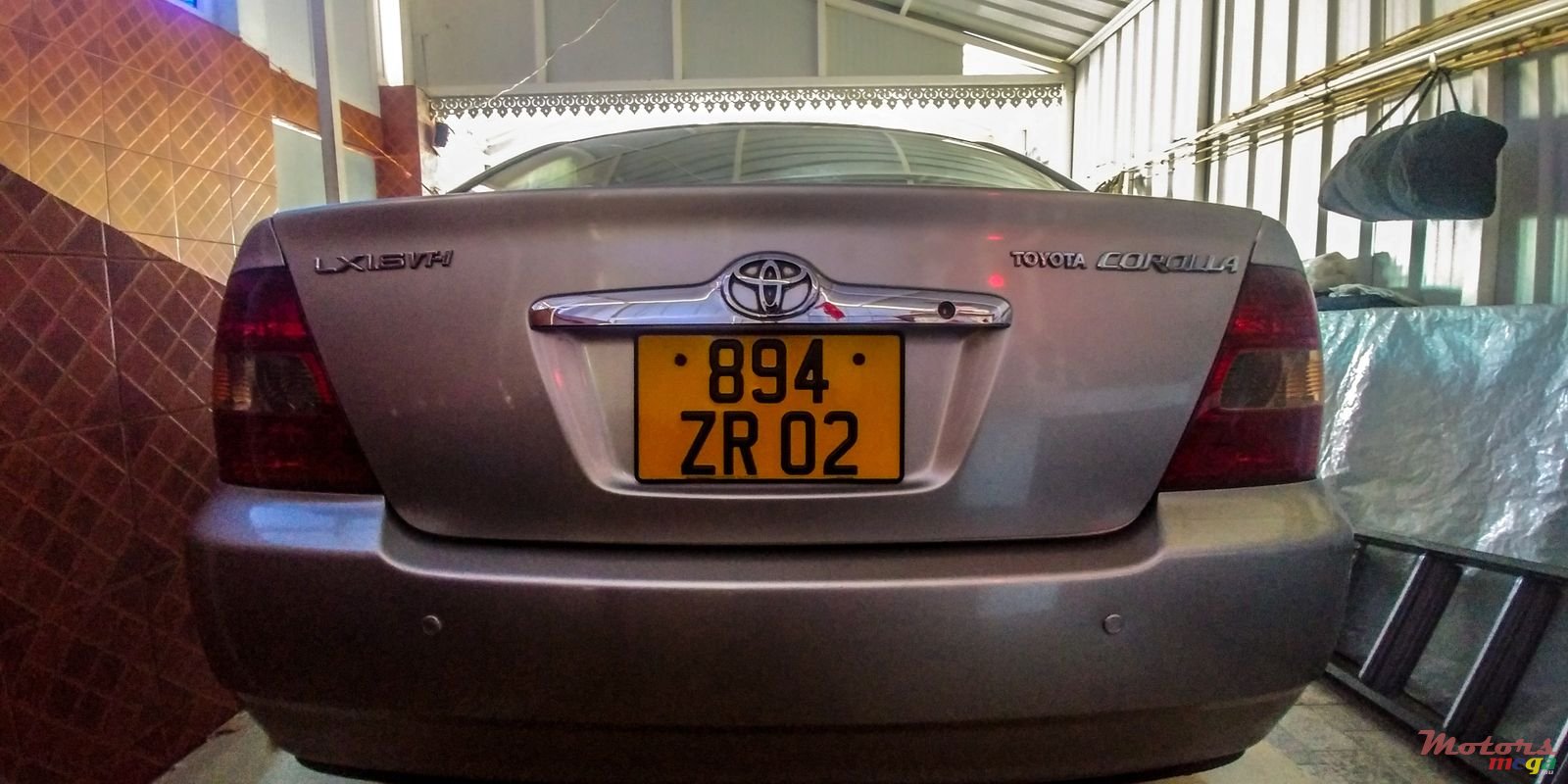 2002' Toyota Corolla photo #1