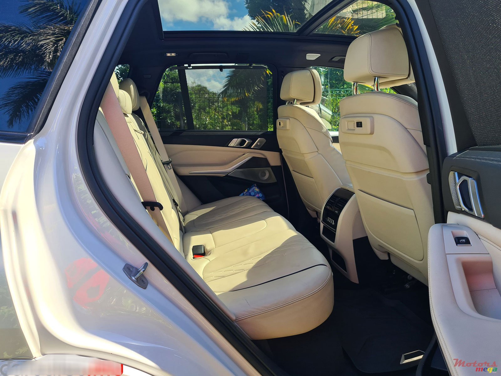 2021' BMW X5 45e M Sport Line xDrive 3.0 photo #5