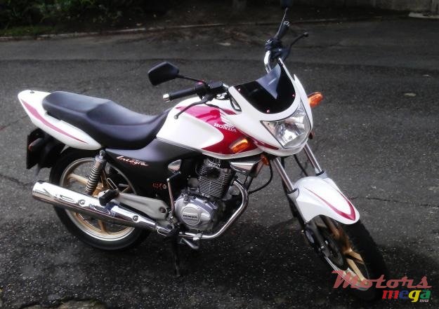 2015' Honda photo #1