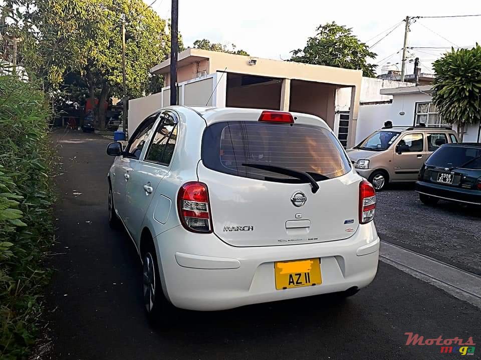 2011' Nissan March Automatic photo #3