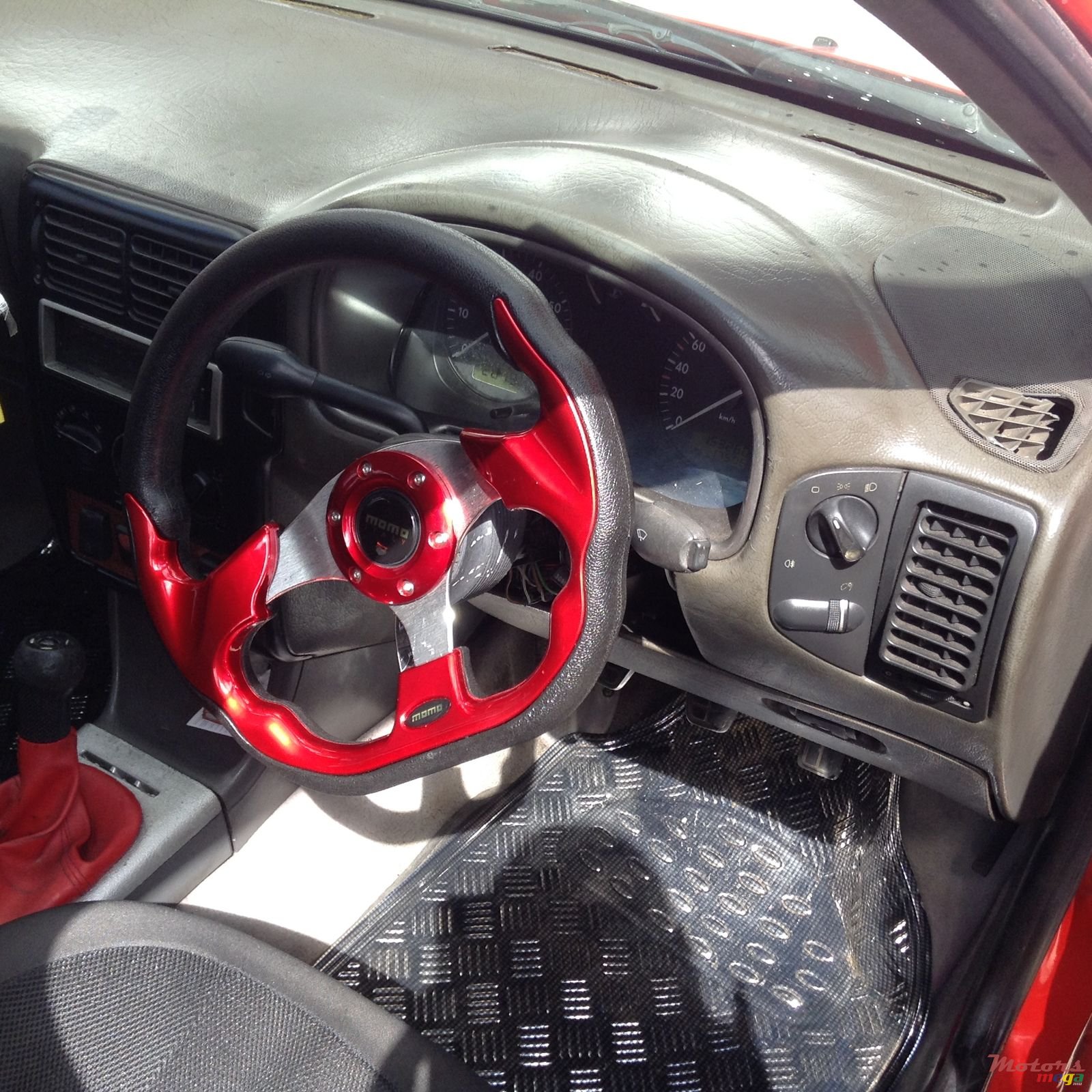 1999' Volkswagen Polo photo #4