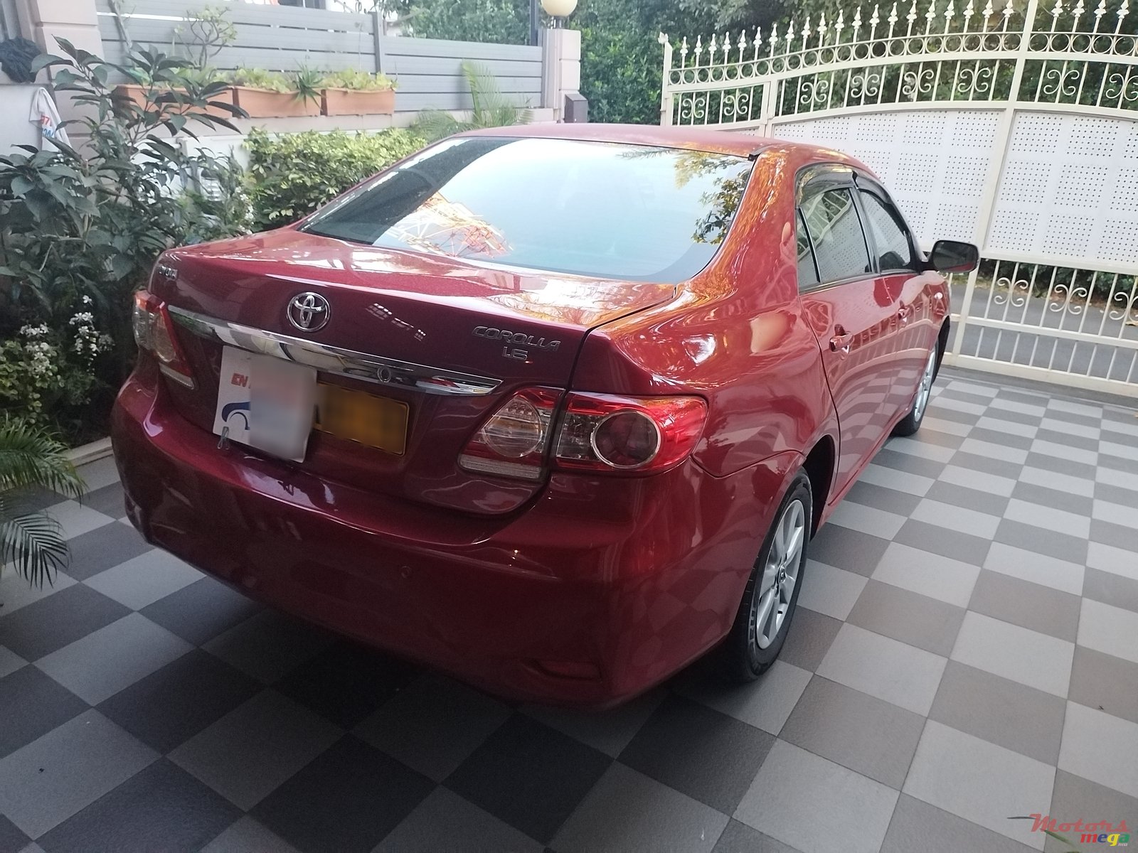 2011' Toyota Corolla photo #5