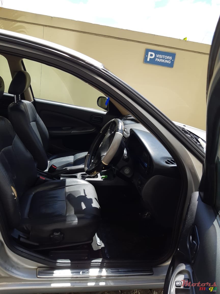 2007' Nissan Sunny photo #3