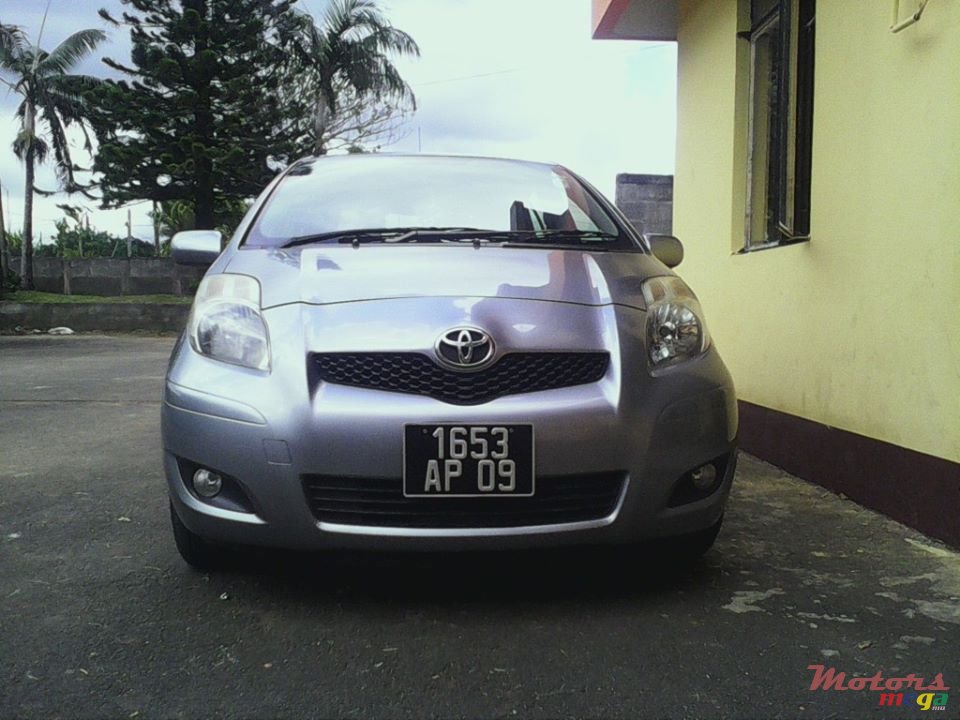 2009' Toyota Yaris vvti photo #3