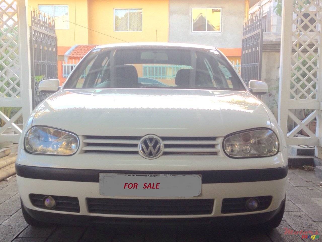 2005' Volkswagen Golf IV photo #1