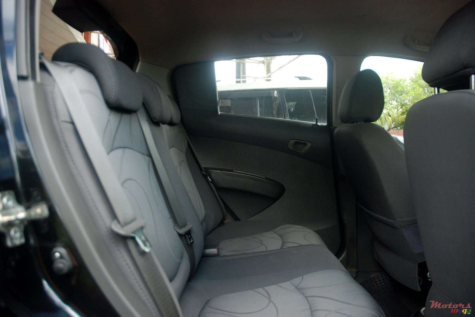 2011' Chevrolet Spark photo #5