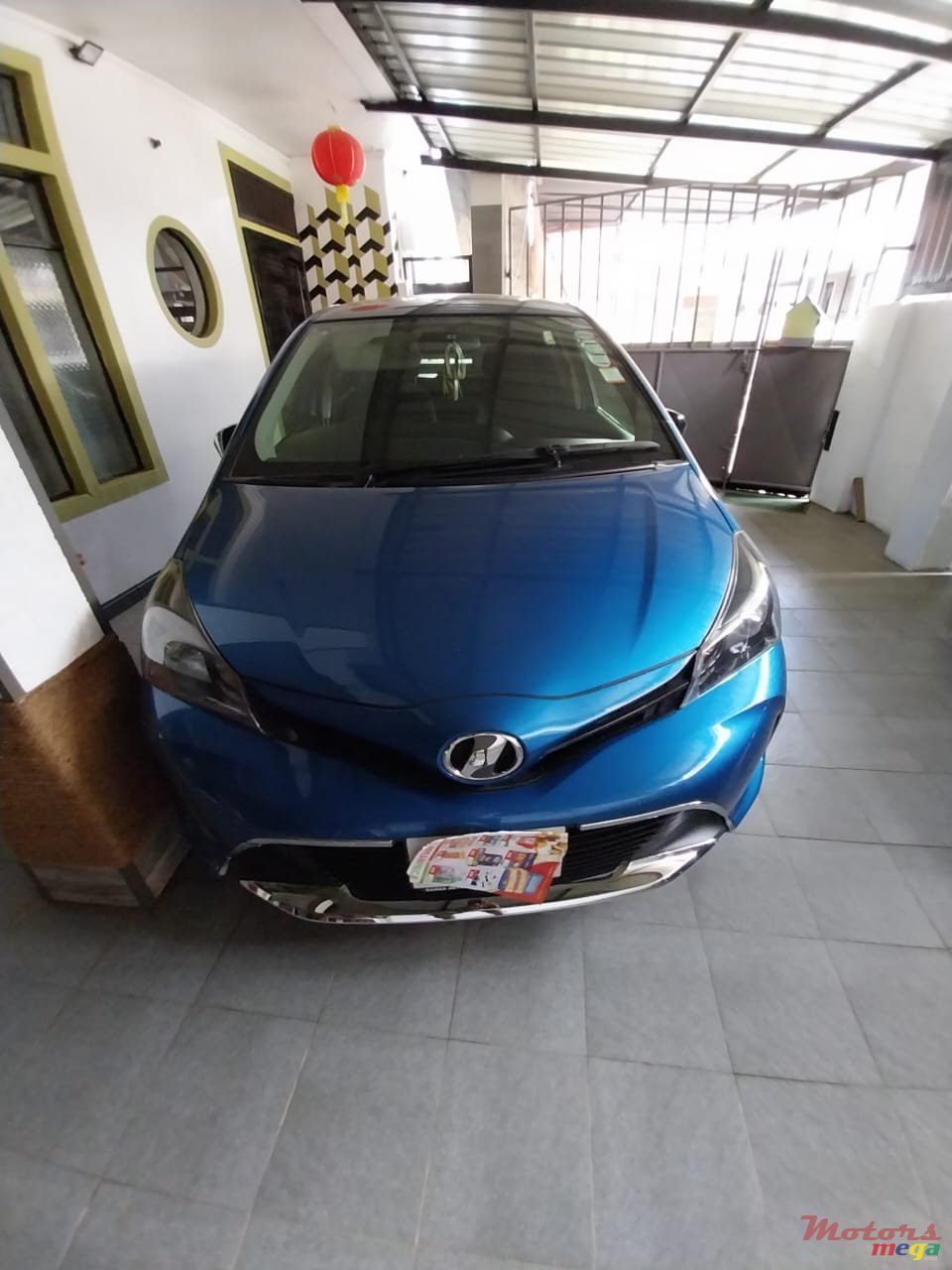 2014' Toyota Vitz photo #3