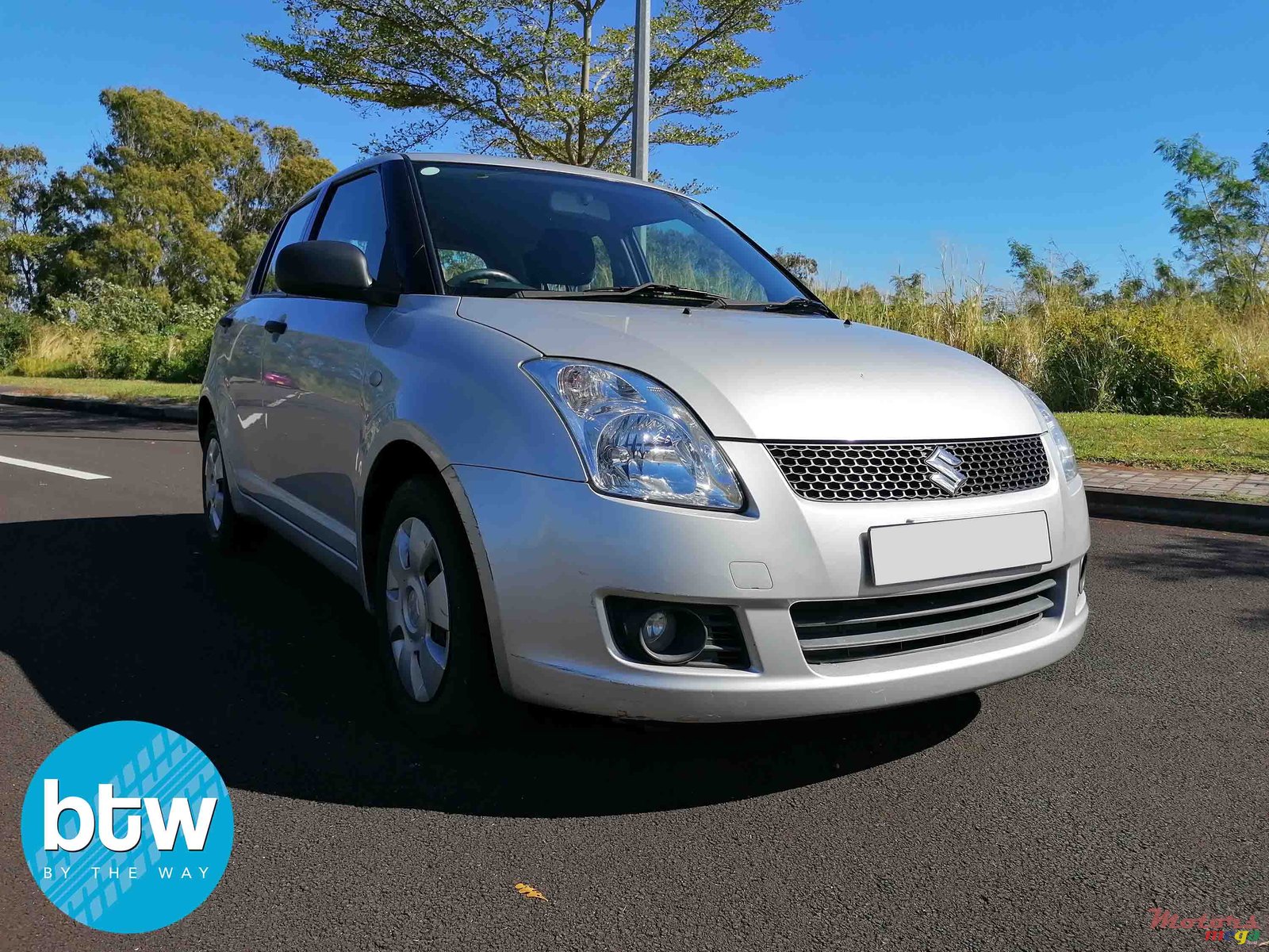 2010' Suzuki Swift Automatique photo #1