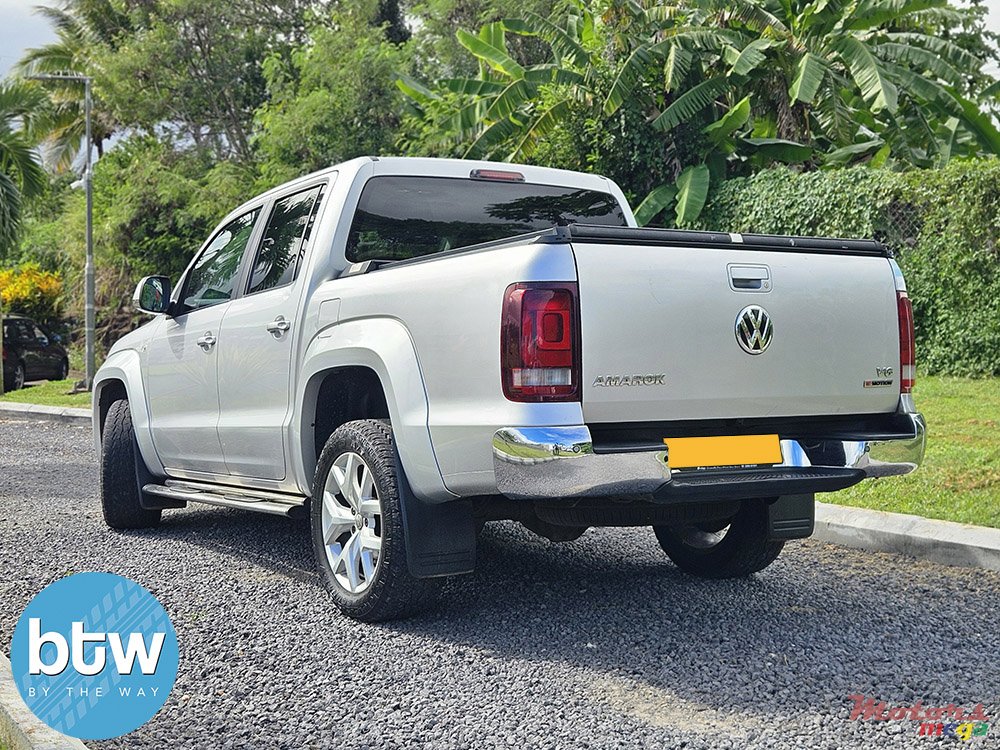 2020' Volkswagen Amarok V6 TDI 4Motion photo #3