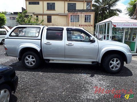 2008' Isuzu D-Max photo #5