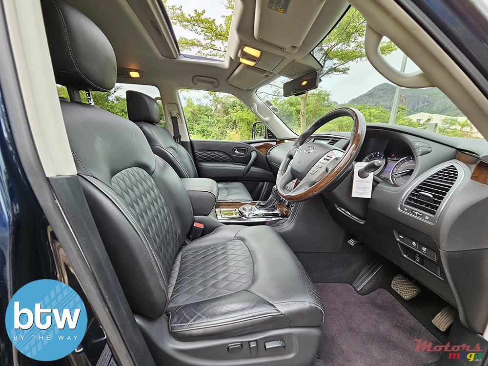 2020' Infiniti QX80 photo #6