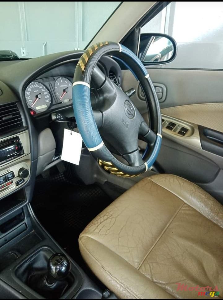 2002' Nissan Sunny N16 photo #6