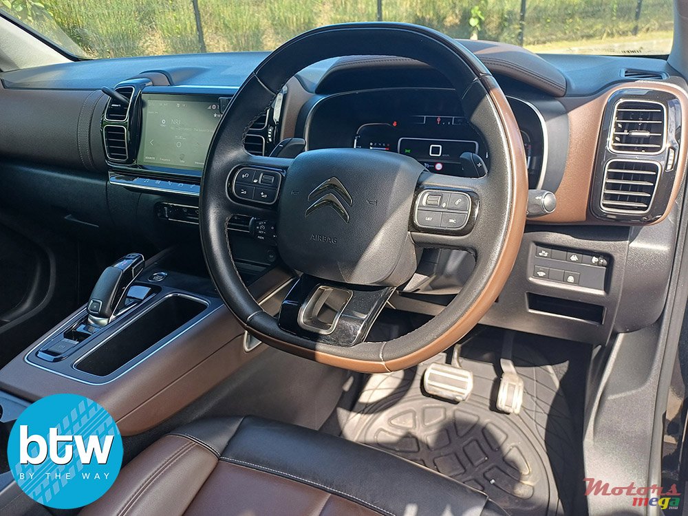 2019' Citroen C5 Aircross photo #7