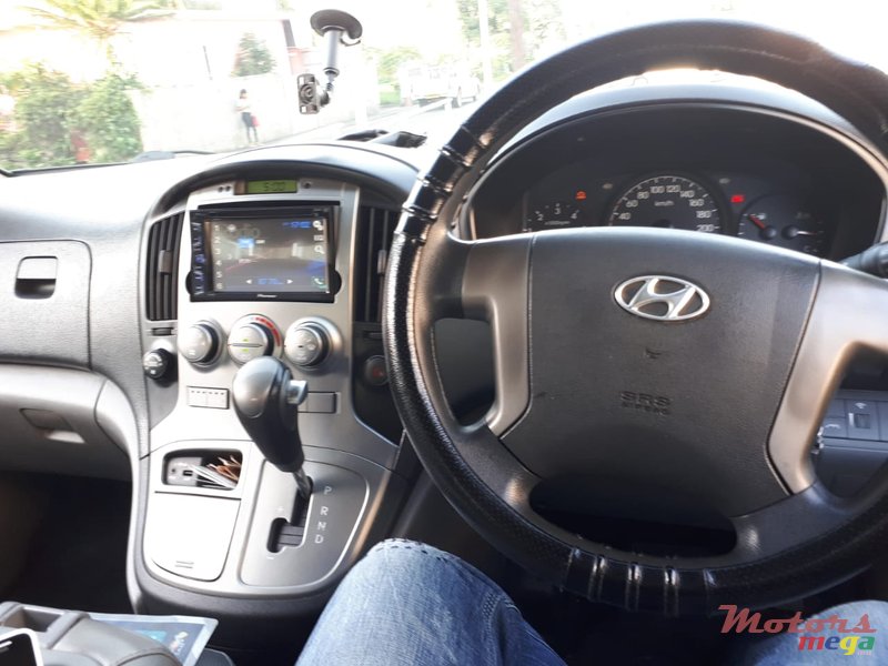 2015' Hyundai H-1 GLS photo #4