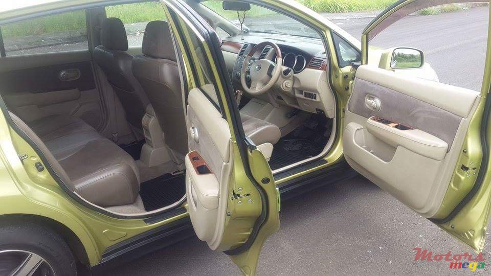 2006' Nissan Tiida photo #5