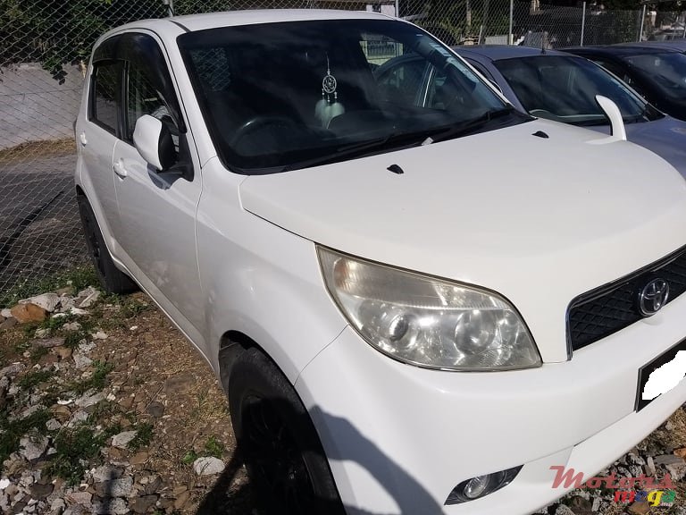 2006&#x27; Toyota RAV4 RUSH photo #1