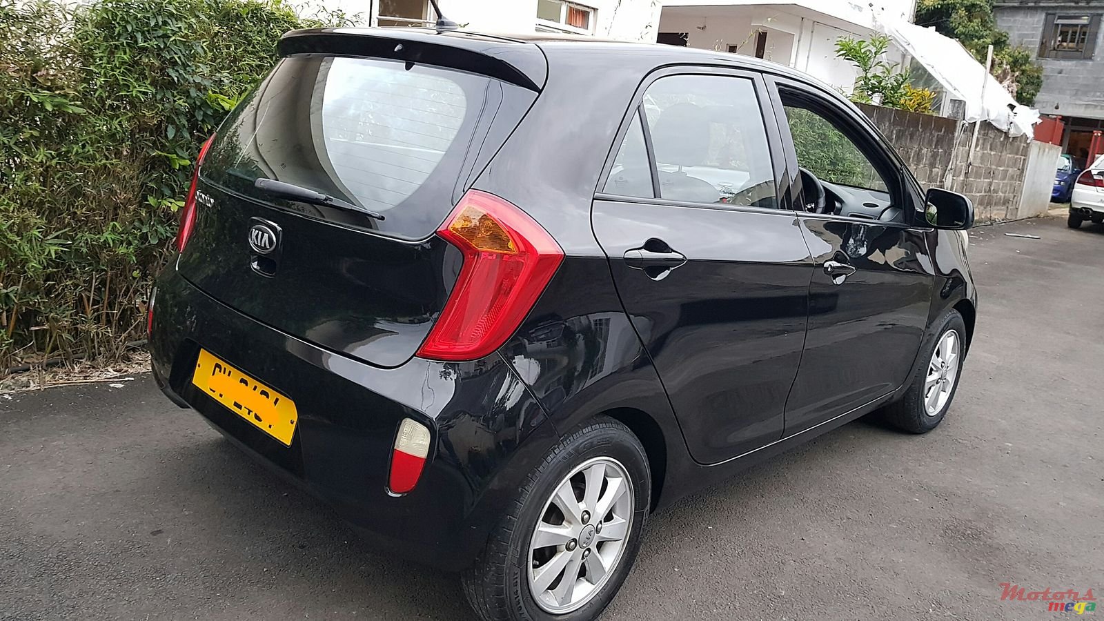 2013' Kia Picanto Automatic photo #3