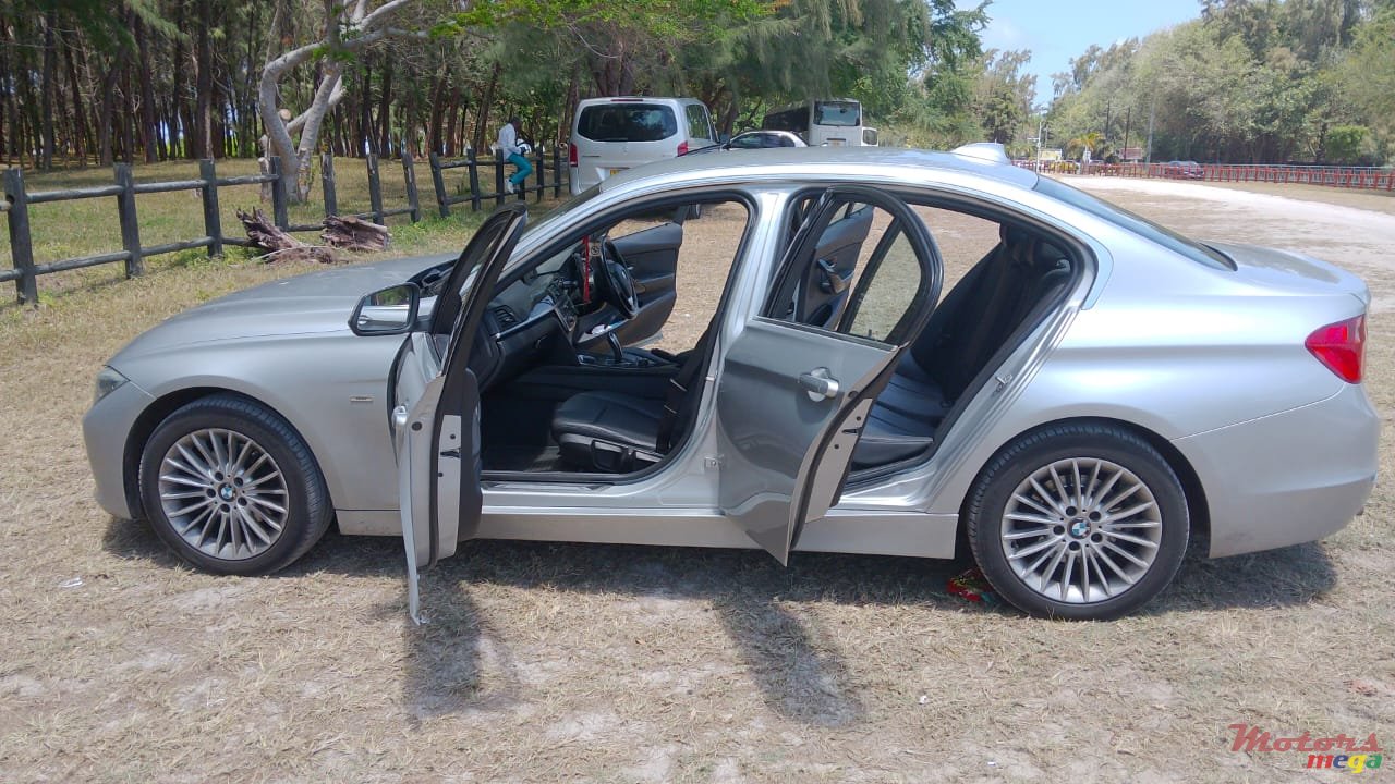 2013' BMW F30 photo #5