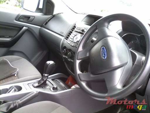 2013' Ford F-150 Model XL photo #3