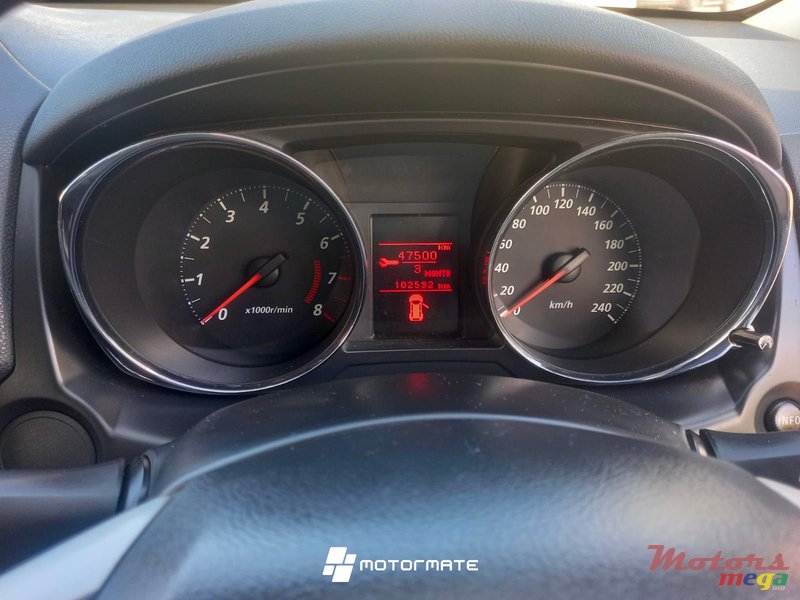 2018' Mitsubishi ASX photo #7