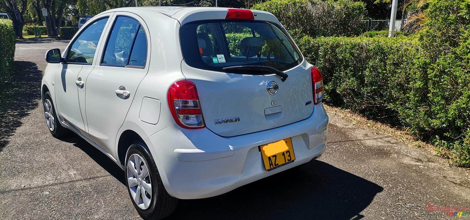 2013' Nissan March photo #3