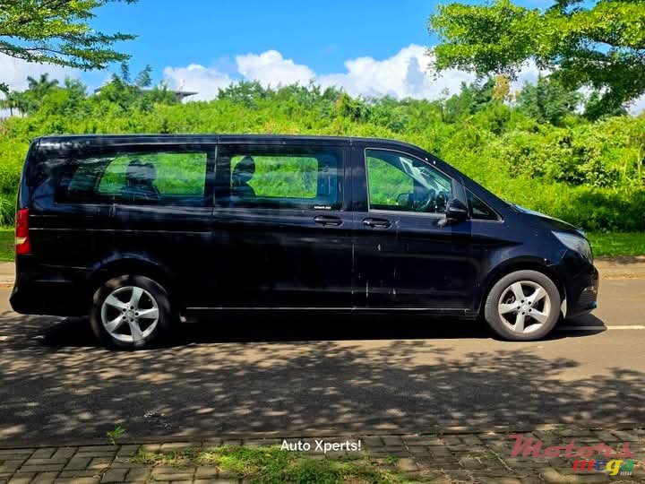 2017' Mercedes-Benz V 220 photo #3
