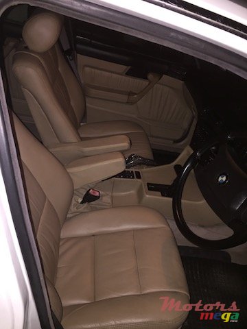 1994' BMW 540 photo #7