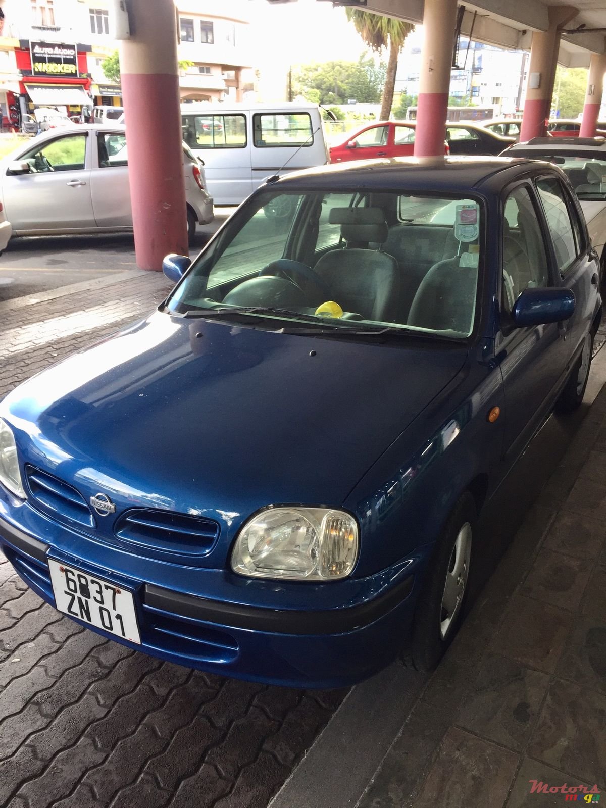 2001' Nissan March photo #1