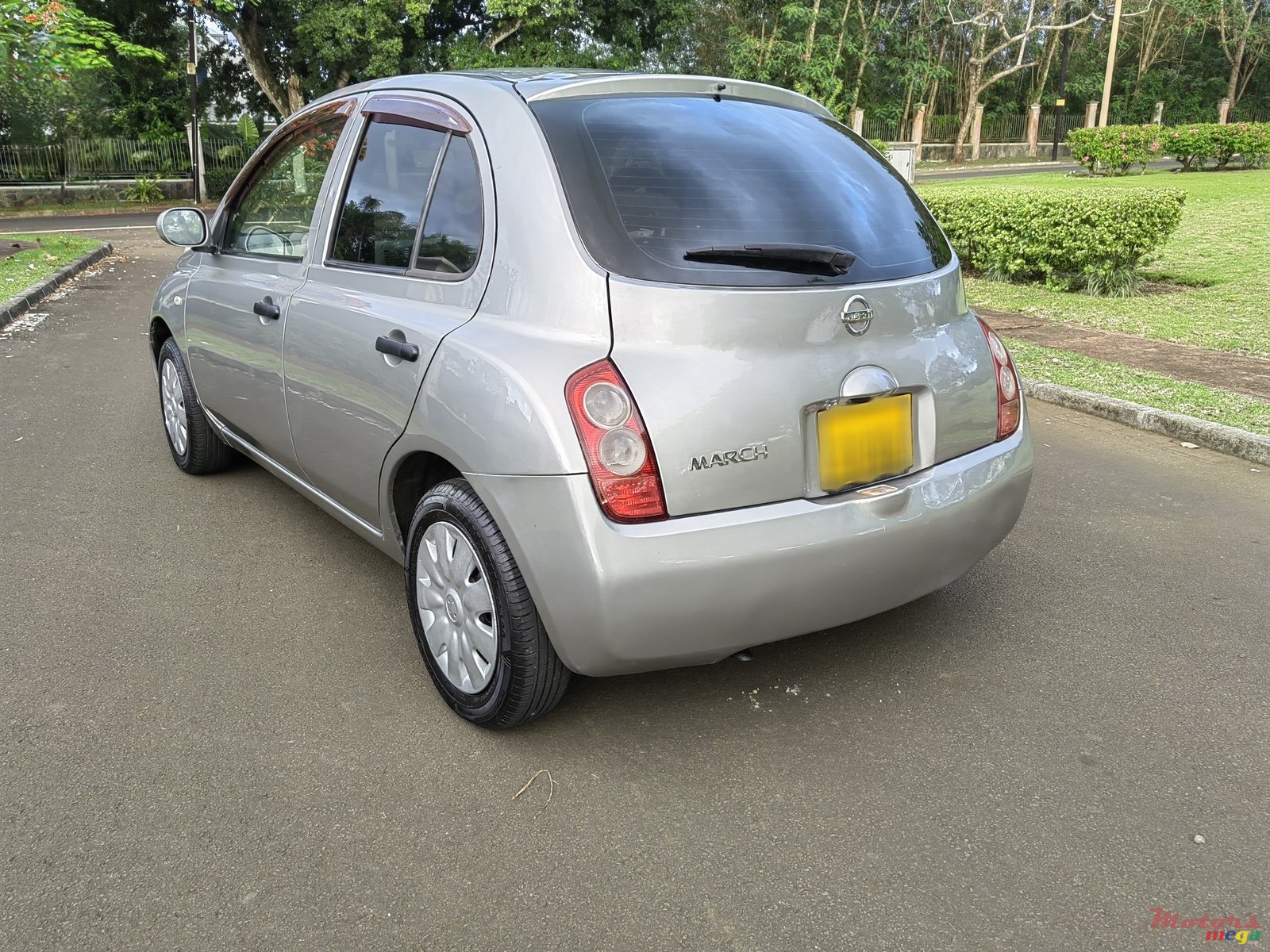 2005' Nissan March photo #3