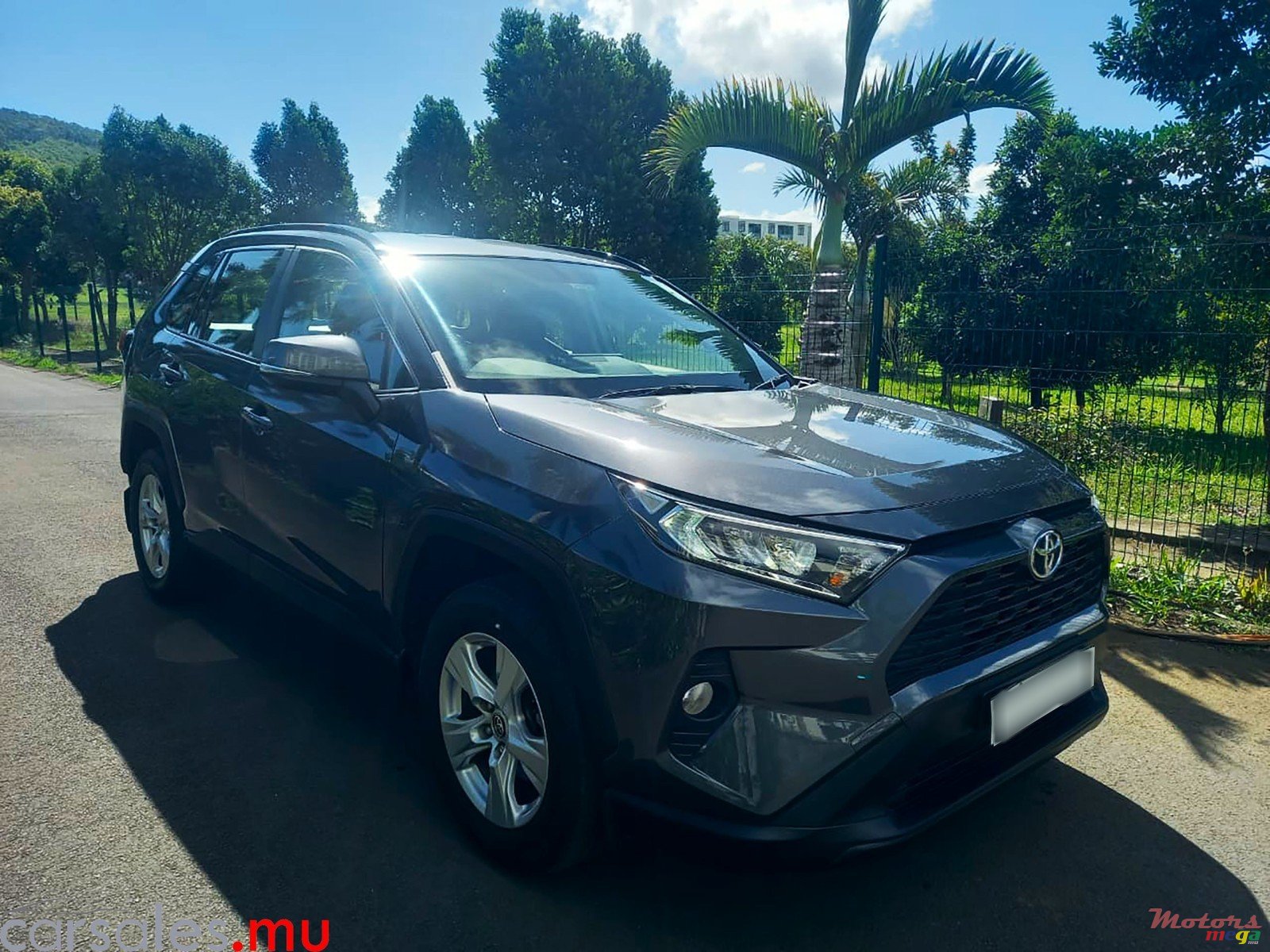 2020' Toyota RAV4 2.0 photo #1